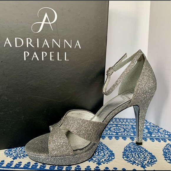EUC✨Adrianna Papell Alberta Platform Sandal 9 - Picture 1 of 11